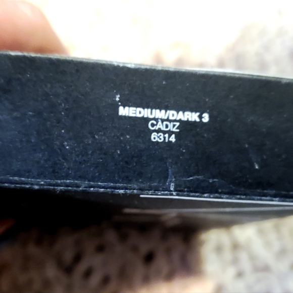 NARS Radiant Cream Compact Foundation Refill in Medium/Dark shade CÀDIZ - Picture 5 of 5